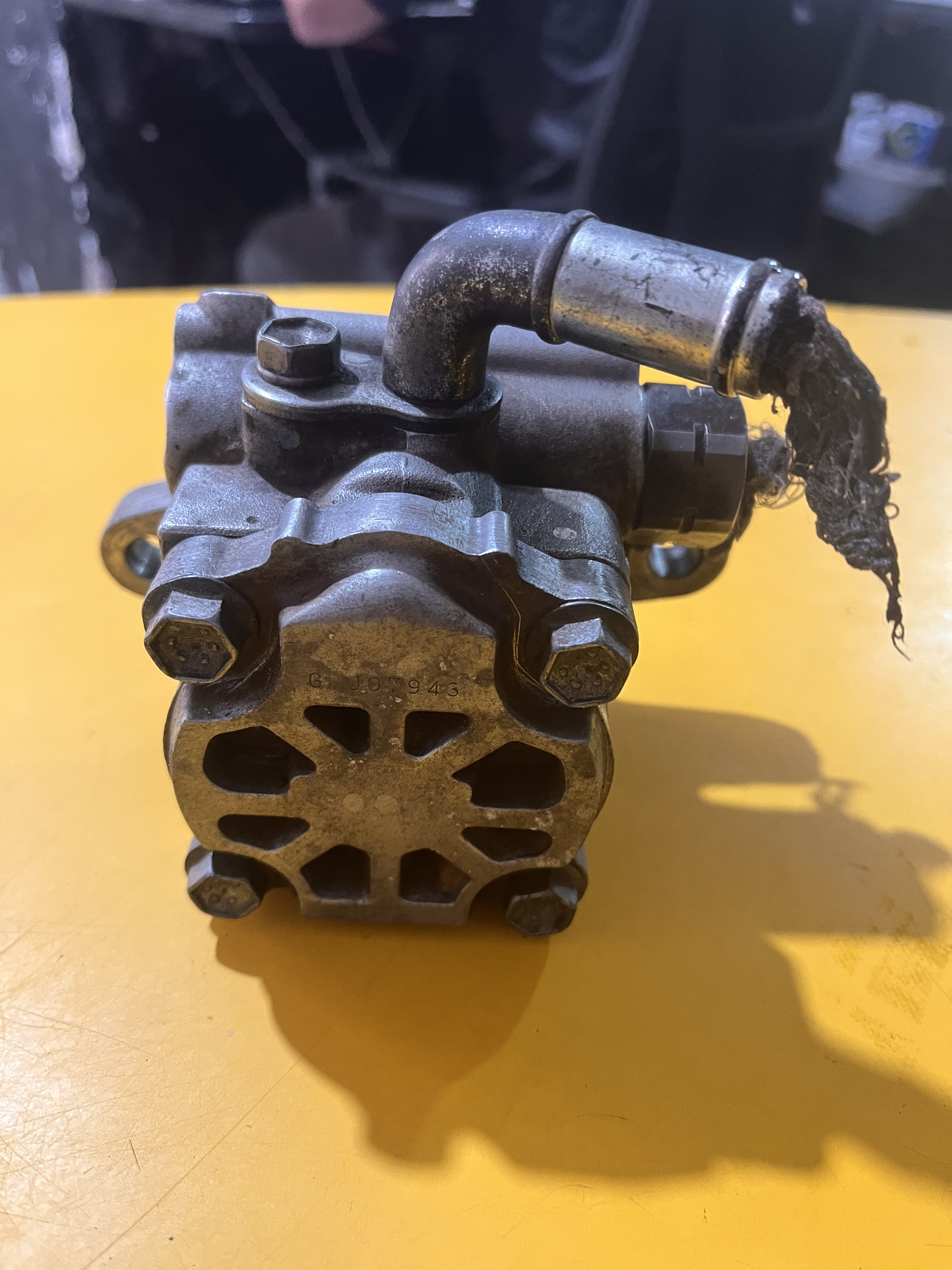 Bomba Direção Hidráulica Toyota Hilux - Imagem 4