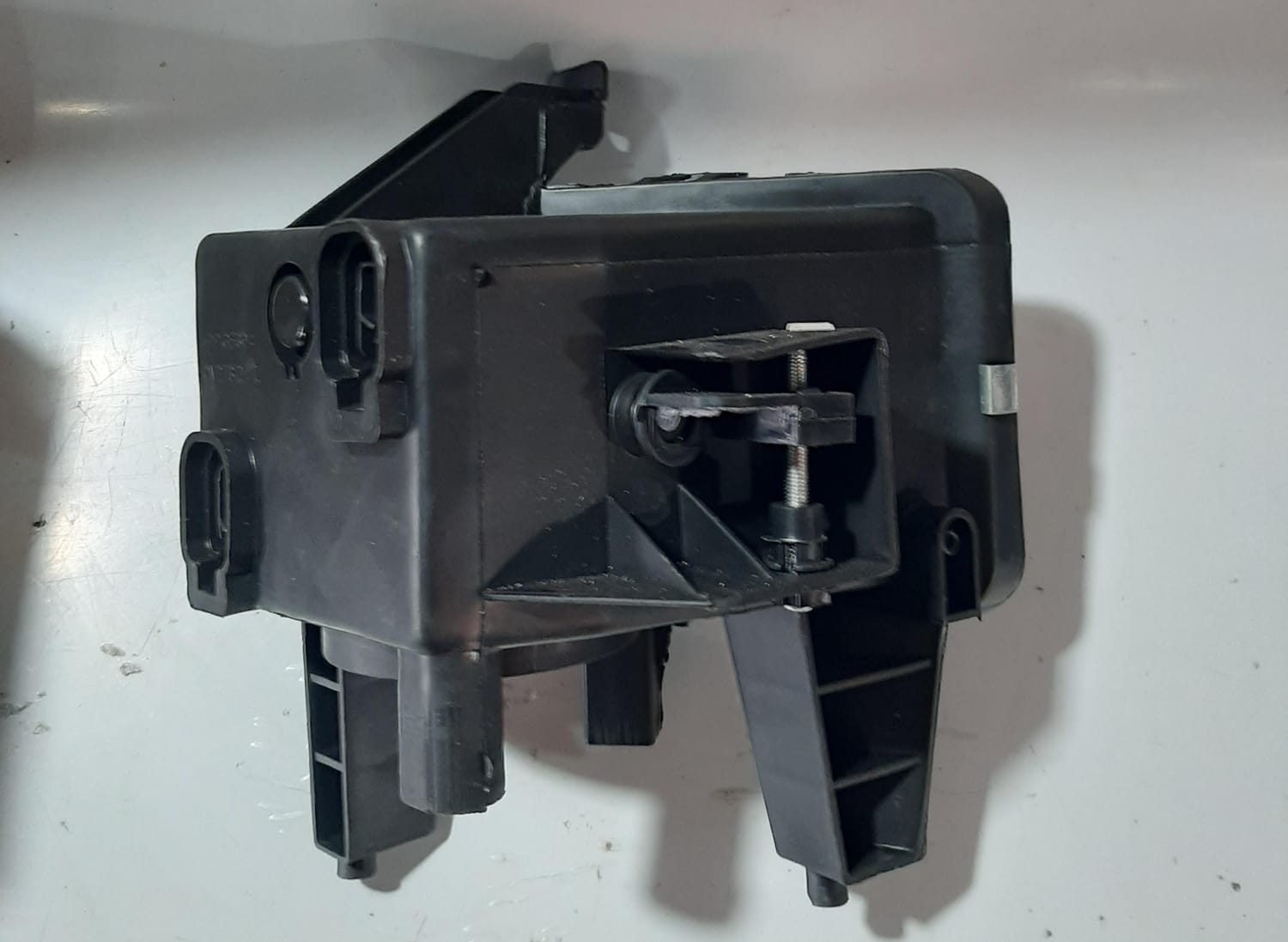 FAROL AUXILIAR MONTANA 2011/2016 LADO ESQUERDO NOVO - Imagem 2