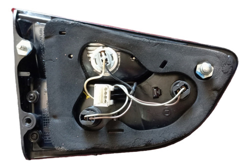 Lanterna Da Tampa Traseira Ld Do Gran Siena Original Usada Direito/passageiro Vermelho - Imagem 2