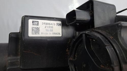 Farol Tracker 2021 2022 2023 Lado Direito - Imagem 8