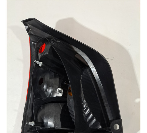 Lanterna Traseira Palio G4 2004 Ate 2011 Zoião Tricolor Esq Esquerdo - Imagem 4