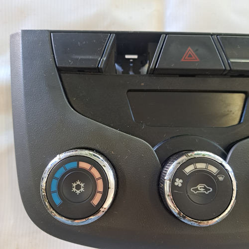  Comando Ar Condicionado Chevrolet Agile 2010 2017 Gm Usado - Imagem 4