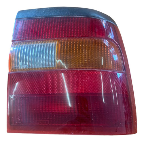 Lanterna Traseira Direita Vectra 1993/1996 Tricolor Tricolor