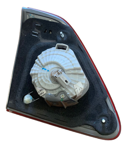 Lanterna Toyota Corolla 2008/2011 Tampa Lado Direito Direito/passageiro Vermelho - Imagem 4