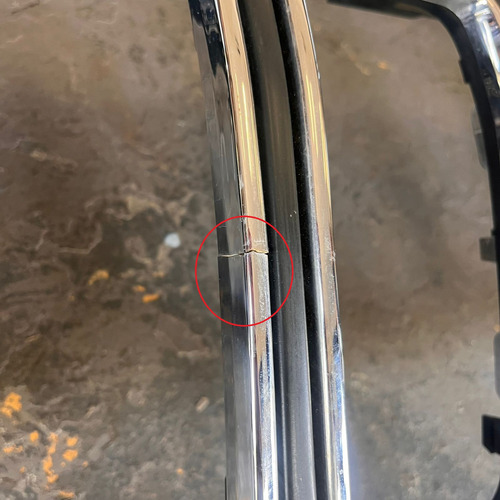 Grade Dianteira Jeep Renegade 2015 À 2018 Com Aro Cromado Preto Cromado - Imagem 5