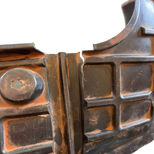 Parabarro Tracker Dianteiro Lado Direito 2021/2023 - Imagem 7