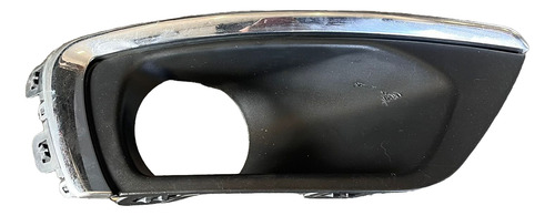 Moldura Farol De Milha Esquerdo Cobalt Elite 2017 Preto Esquerdo - Imagem 1