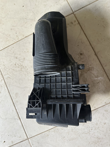 Caixa Filtro Ar Ford Ka 1.0 3cc 12v 10/20 E3b19600bb Usado - Imagem 2