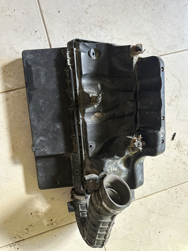 Caixa Do Filtro De Ar Ford Fiesta / Ecosport 1.6 07/15usado) - Imagem 3