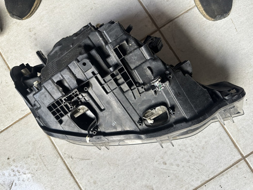 Farol Bmw 320 Lado Esquerdo Usado Com Avarias 2013/2016 Esquerdo/motorista - Imagem 6
