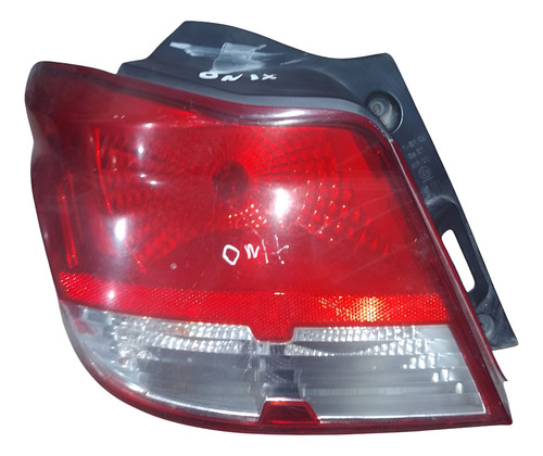 Laterna Traseira Esquerda Gm Onix 2013 A 2017. Esquerdo/motorista Vermelho