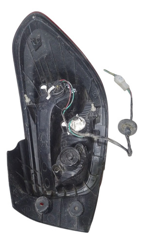 Lanterna Traseira Esquerda Renault Kwid 2017 A 2022. Esquerdo/motorista Vermelho - Imagem 2