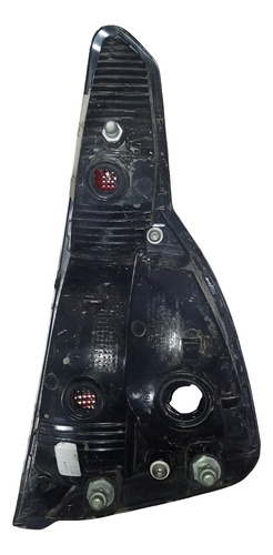 Lanterna Direita Tampa Traseira Fiat Argo 2015 A 2023. Direito/passageiro Vermelho - Imagem 2