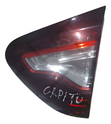 Lanterna Tampa Traseira Esquerda Renault Captur 2017 A 2023. Esquerdo/motorista Verme