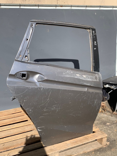 Porta Traseira Direita Honda Fit - Original Usada 2015 A 19 Traseira Direito Não Especificado - Imagem 3
