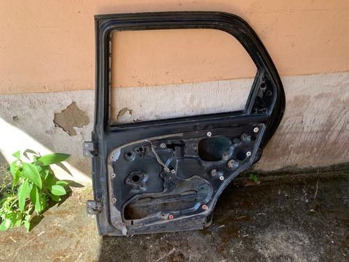  Porta Traseira Direita Chevrolet Spin - Original Usada Preta - Imagem 4