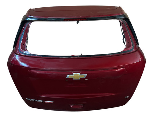 Tampa Traseira Chevrolet Tracker Vrm Original Usada 94826579 Vermelha