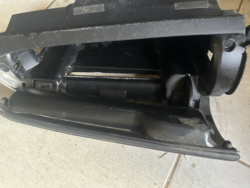 Porta Luvas Toyota Hilux Sw4 2.8 2016 2017 2018 2020 - Imagem 4