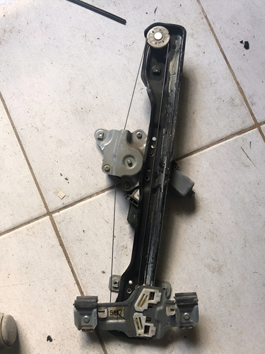 Máquina De Vidro Porta Dianteira Tracker 14 A 2019 (usado)