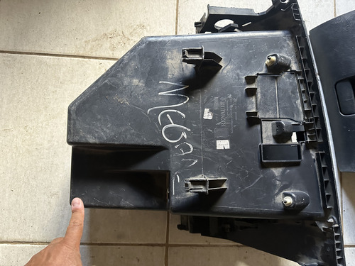 Porta Luvas Renault Megane 8200485867 Usado Com Detalhes - Imagem 2