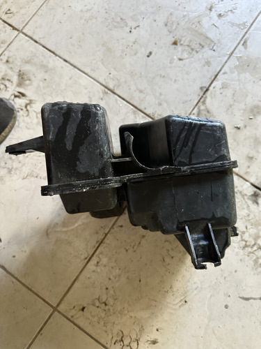 Caixa Filtro De Ar Honda Civic 1996 A 99 00 2000 1.6 (usado) Preto - Imagem 5