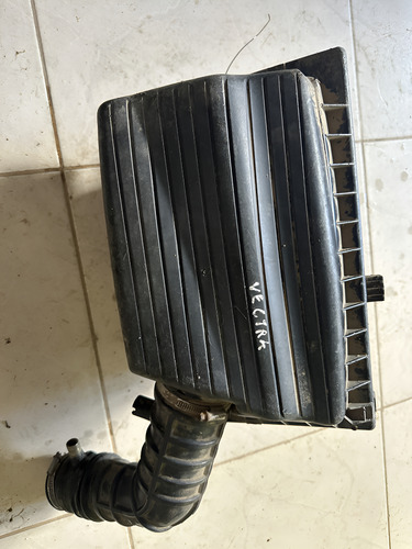 Tampa Caixa Filtro Ar Vectra 95/05 Org  Gm 90499599 (usado)