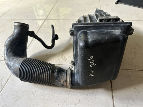 Tampa Caixa Filtro Ar Peugeot 206 1.4 1.6 2001 2002 A 2007 - Imagem 2