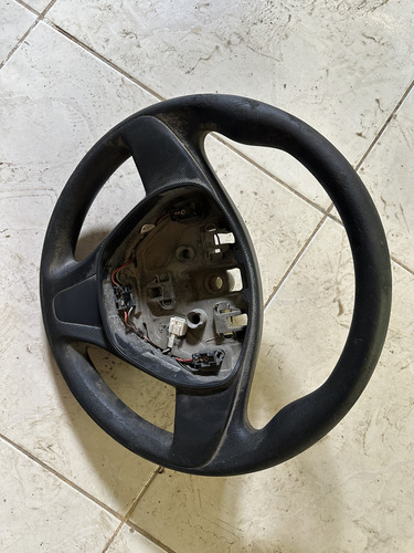 Volante Sandero E Logan 2015 A 2021 484008262r Usado Preto - Imagem 2