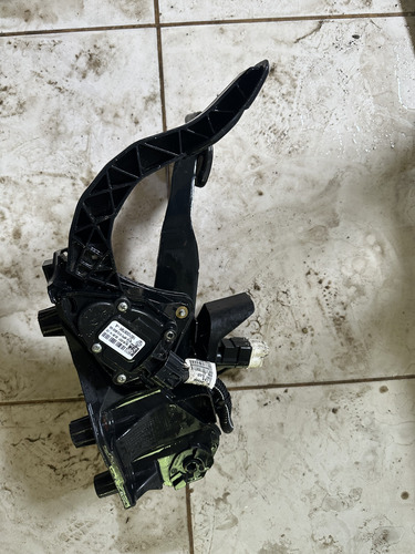 Pedal Freio E Acelerador Eletronico Renault Captur 2022 Usad - Imagem 7