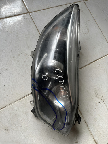 Farol Renault Captur  Lado Direito/passageiro Com Detalhe Direito/passageiro