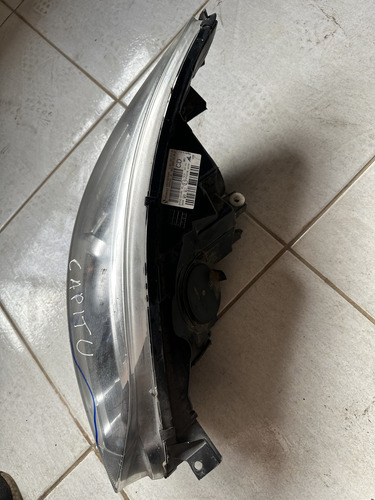 Farol Renault Captur  Lado Direito/passageiro Com Detalhe Direito/passageiro - Imagem 3