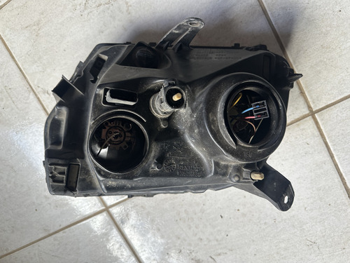 Farol Direito Duster 2010 A 2014 Cromada Passageiro (usado) - Imagem 3