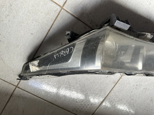 Farol Toyota Corolla Esquerdo 2014 A 2017 Usado Com Detalhes Esquerdo/motorista - Imagem 3