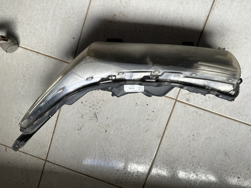 Farol Toyota Corolla Esquerdo 2014 A 2017 Usado Com Detalhes Esquerdo/motorista - Imagem 4