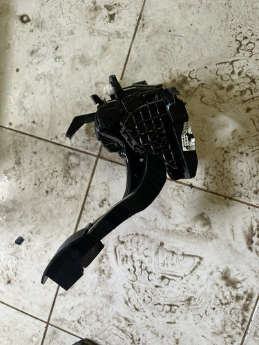 Pedal Freio E Acelerador New Fiesta Ecosport Ka  Usado - Imagem 3