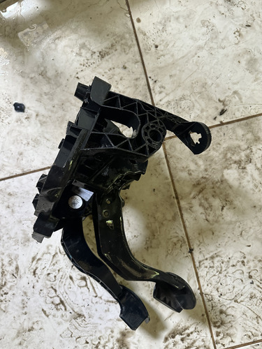 Pedal Freio E Acelerador New Fiesta Ecosport Ka  Usado - Imagem 4