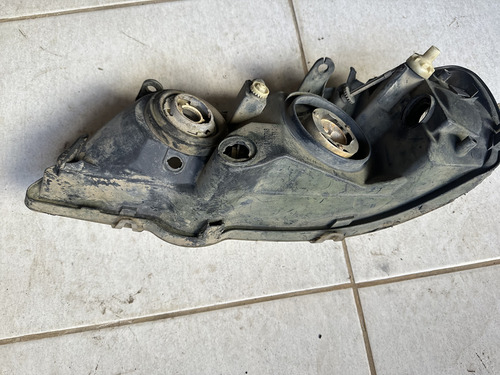 Farol Lado Direito Astra 2003 A 2011 Usado Com Detalhes Direito/passageiro - Imagem 4