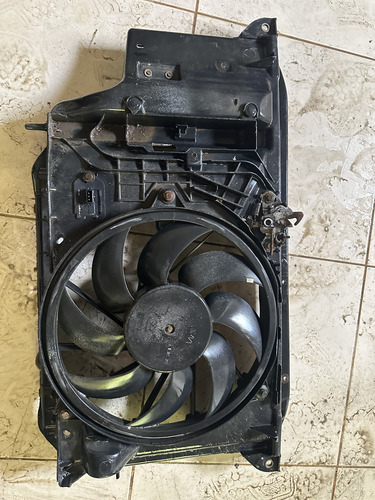 Ventoinha Radiador Peugeot 206 207 Completa Usada