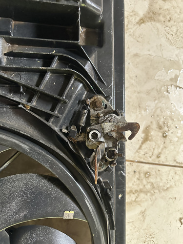 Ventoinha Radiador Peugeot 206 207 Completa Usada - Imagem 3