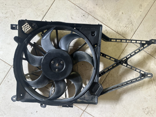 Ventoinha Radiador Eletroventilador 8d0 807 555 8d0121 303 R - Imagem 3