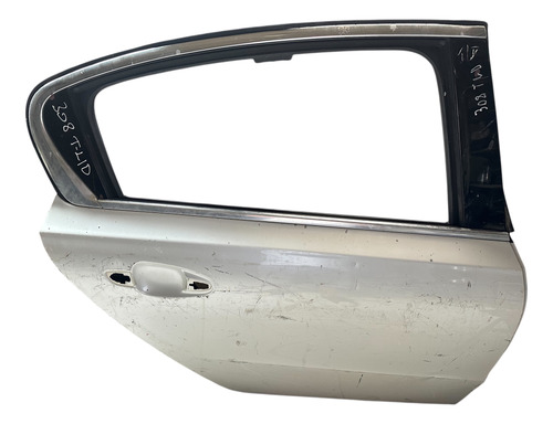 Porta Traseira Direita Peugeot 308 Hatch 2012 A 2015 Usado Traseira Direito Branco - Imagem 1