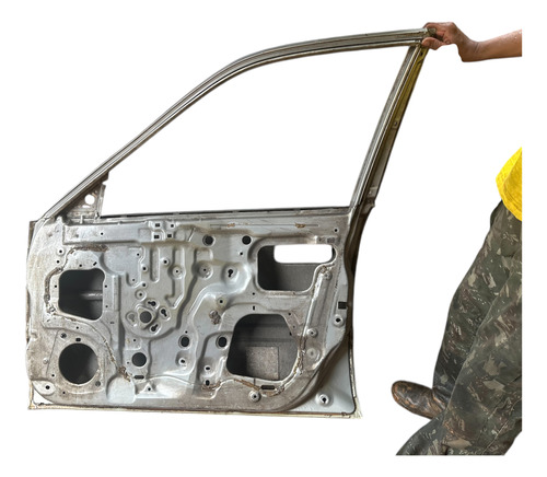 Porta Dianteira Direita Accord 1997 19998 1999 2000 (usado) Dianteira Direito Prateado - Imagem 6