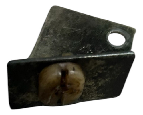 Suporte Fixação Puxador Porta L.e Santana 98/06. 3258671771 - Imagem 2