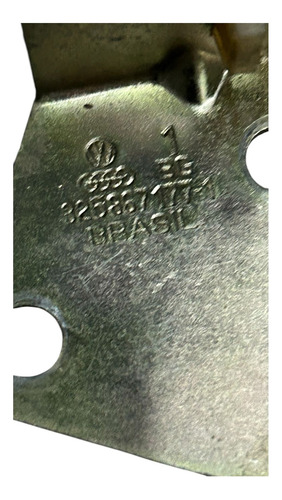 Suporte Fixação Puxador Porta L.e Santana 98/06. 3258671771 - Imagem 5