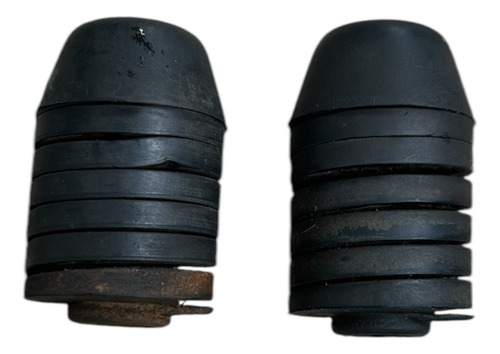 Par Borracha Batente Capô Gol Parati Saveiro Bolinha - Imagem 1