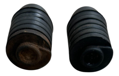 Par Borracha Batente Capô Gol Parati Saveiro Bolinha - Imagem 2