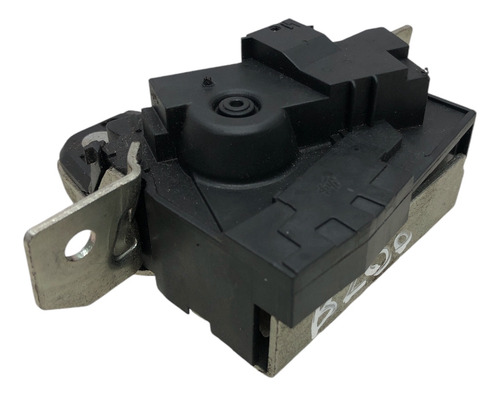 Fechadura Tampa Traseira Mercedes B200 2015 - Imagem 5