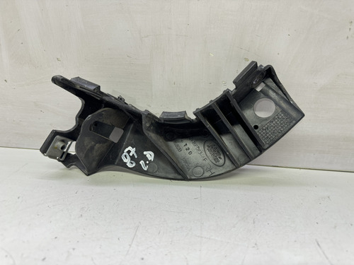 Guia Parachoque Dianteiro Direito Freelander 2