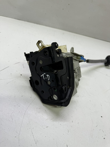 Fechdura Traseira Direita Audi A3 2014 2015 8k0839016c