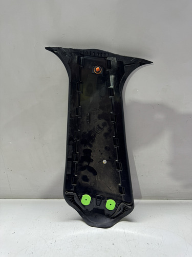 Acabamento Externo Coluna Central Esquerda Mercedes Cla Preto - Imagem 2